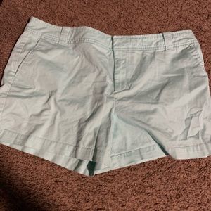 Mint green size 16 New York & Co shorts